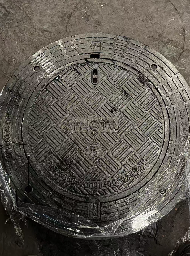 友好球墨铸铁防沉降井盖展示